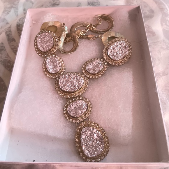 Necklace - Picture 7 of 7